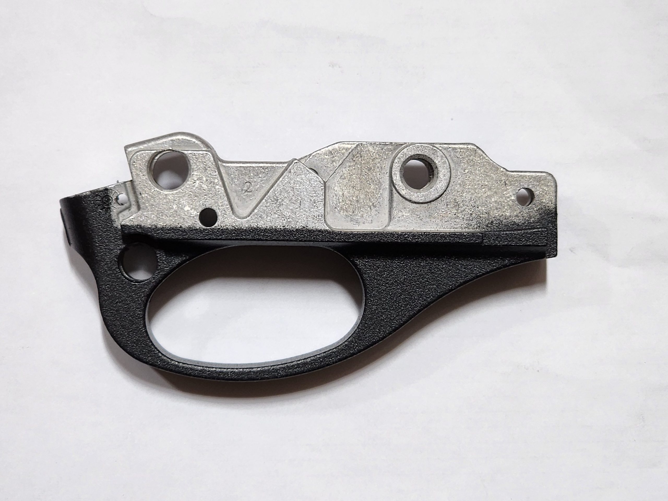 REM 7600 TRIGGER PLATE RH – MATTE