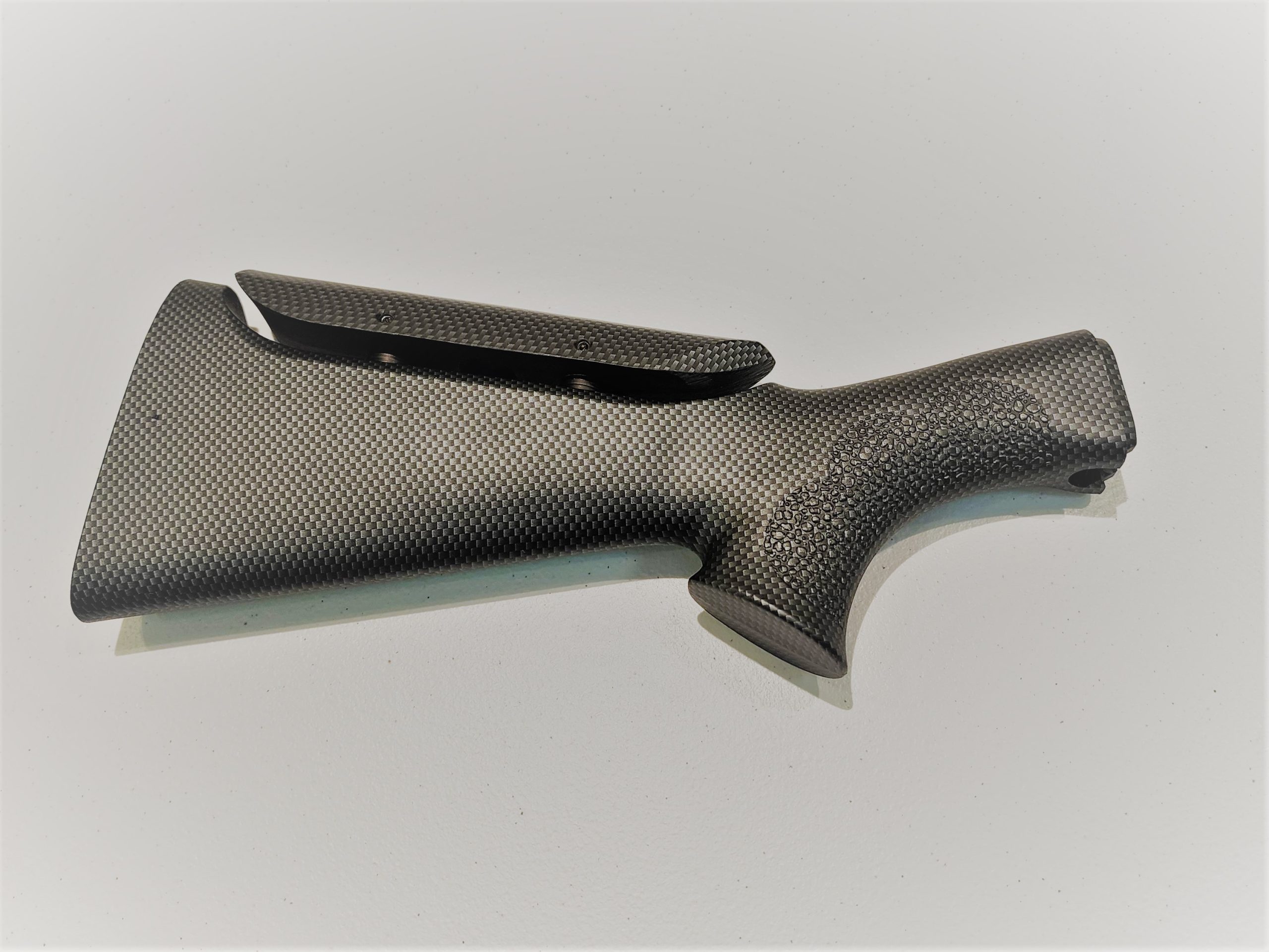 REM 1100 SYNTHETIC STOCK ASSB CARBON FIBER DIP